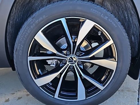 New 2026 Volkswagen Atlas Cross Sport SEL Premium R-Line AWD/4WD image 9