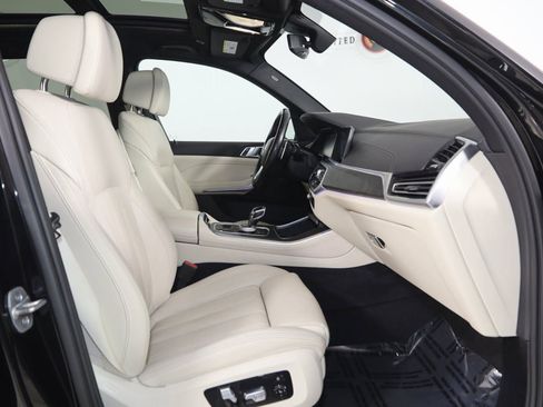 Used 2022 BMW X5 xDrive40i w/ Executive Package image 13