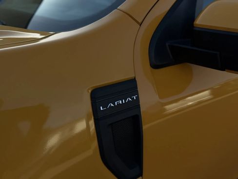 Used 2022 Ford Maverick Lariat w/ Lariat Luxury Package FWD image 44