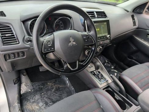 Used 2025 Mitsubishi Outlander Sport AWD image 15