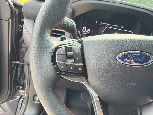 Used 2025 Ford Explorer ST w/ Sun And Sound Package AWD/4WD image 28