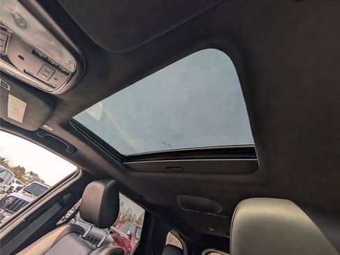 Used 2022 Dodge Durango R/T image 27