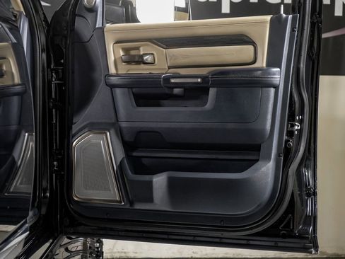 Used 2022 RAM 3500 Limited image 33