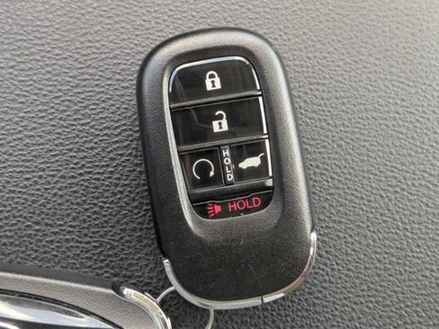 Used 2025 Honda CR-V EX-L image 33