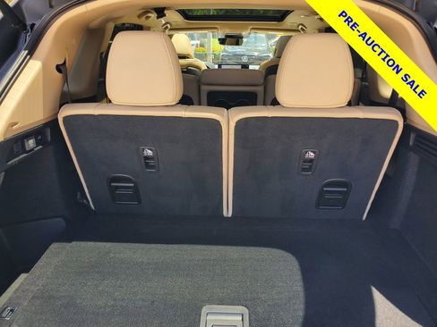 Certified 2025 Acura MDX FWD w/ Technology Package image 8