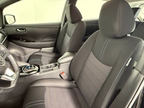Used 2021 Nissan Leaf SV image 30