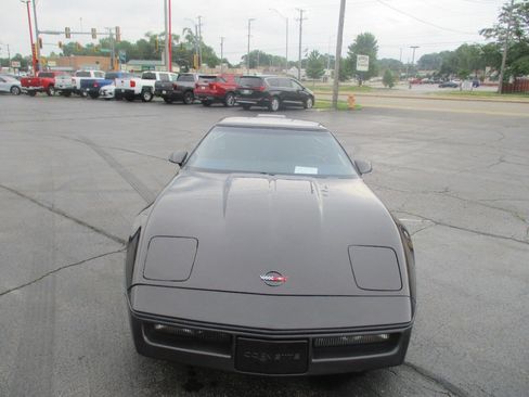 Used 1988 Chevrolet Corvette Coupe RWD image 10