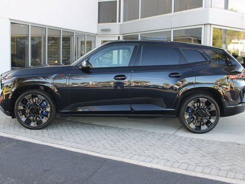 Used 2026 BMW XM Label Red image 2