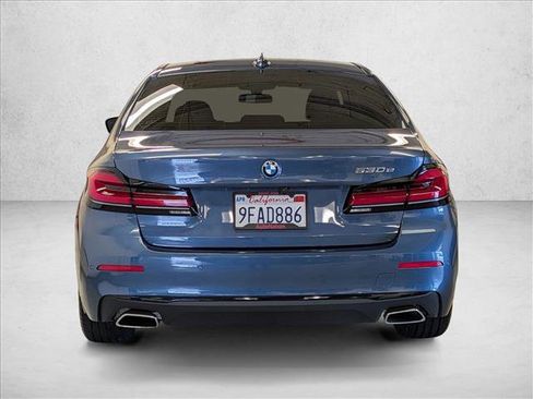 Certified 2023 BMW 530e w/ Premium Package RWD image 7