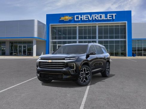 New 2026 Chevrolet Traverse High Country AWD/4WD image 8