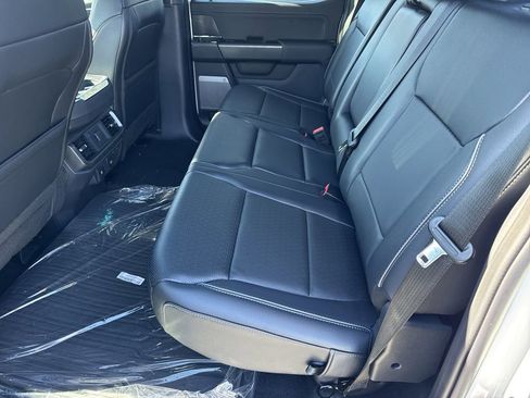 New 2025 Ford F150 Lariat w/ Equipment Group 501A Mid image 20