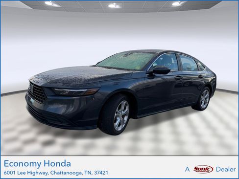 Used 2023 Honda Accord LX image 1