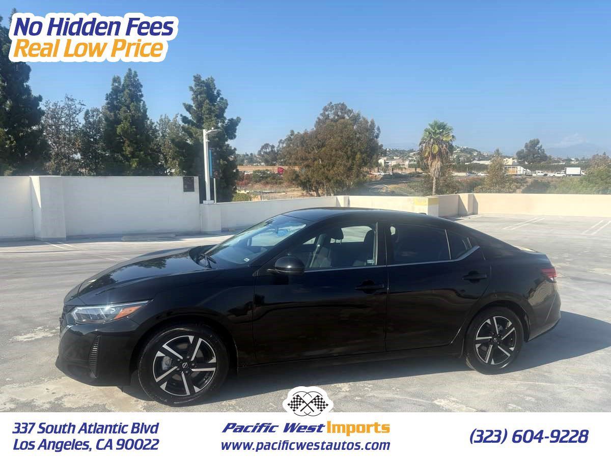 Used 2025 Nissan Sentra SV FWD image 1