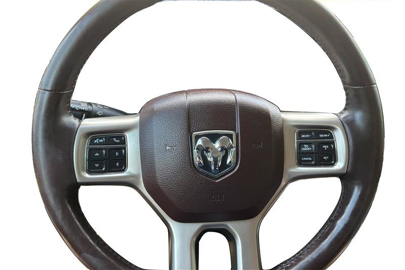 Used 2016 RAM 1500 Laramie w/ Convenience Group RWD image 17