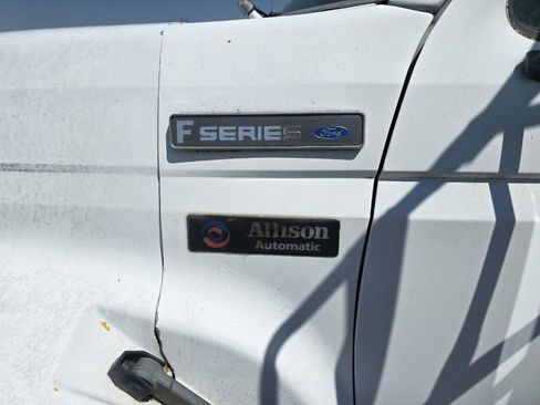 Used 1997 Dodge Durango image 2