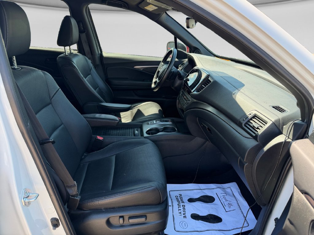 Used 2023 Honda Passport EX-L image 14