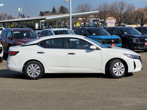 New 2025 Nissan Sentra S image 3