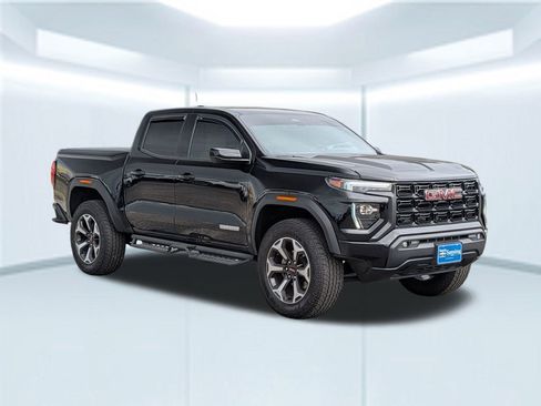 Used 2024 GMC Canyon Elevation w/ Convenience Package image 8