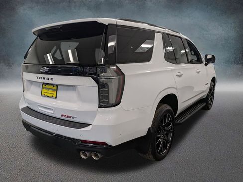 Used 2026 Chevrolet Tahoe RST w/ Comfort Package AWD/4WD image 4