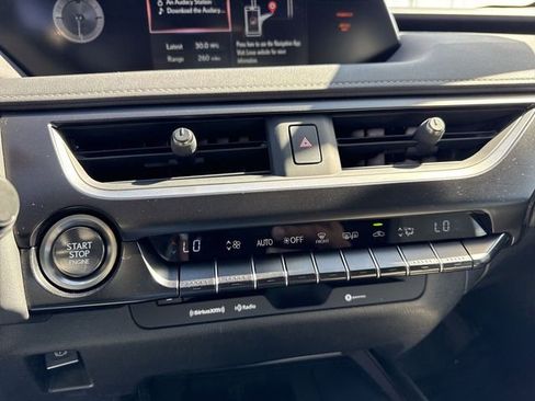 Certified 2022 Lexus UX 200 200 w/ Accessory Package (Z1) image 19