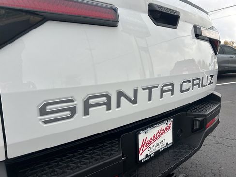 Used 2025 Hyundai Santa Cruz SEL image 12