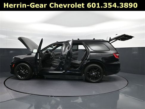 Used 2023 Dodge Durango GT image 46