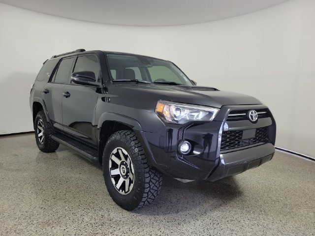 Used 2023 Toyota 4Runner TRD Off-Road Premium w/ Moonroof Package AWD/4WD image 4