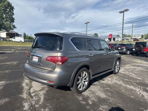 Used 2014 INFINITI QX80 4WD w/ Deluxe Touring Package image 8