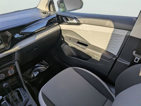 Certified 2023 Volkswagen Taos S FWD image 14