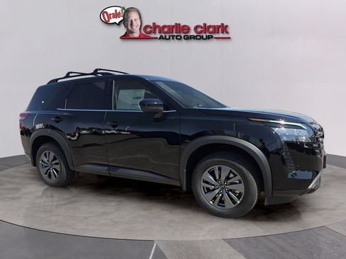 New 2026 Nissan Pathfinder SV FWD image 7