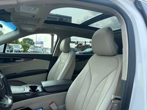 Used 2019 Lincoln Nautilus Reserve w/ Class II Trailer Tow Package AWD/4WD image 12