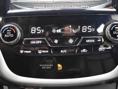 Used 2023 Nissan Murano SV FWD image 33