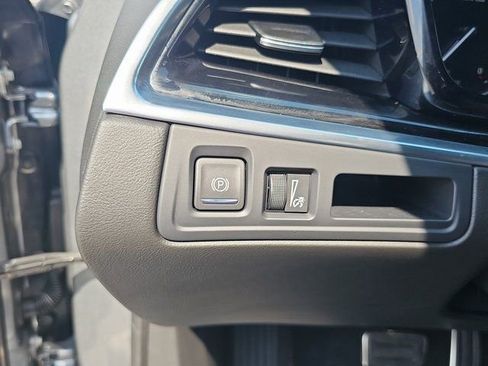 Used 2025 Cadillac XT6 Sport w/ LPO, Floor Liner Package image 27