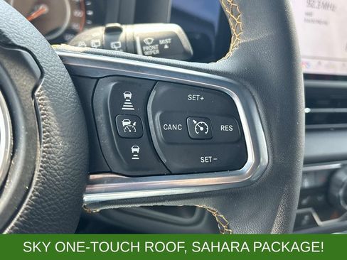 Used 2025 Jeep Wrangler Unlimited Sahara w/ Safety Group AWD/4WD image 22