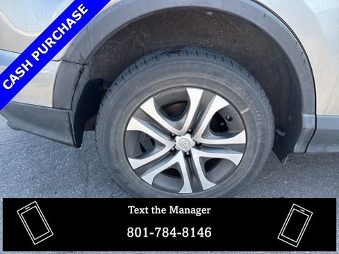 Used 2017 Toyota RAV4 LE image 9