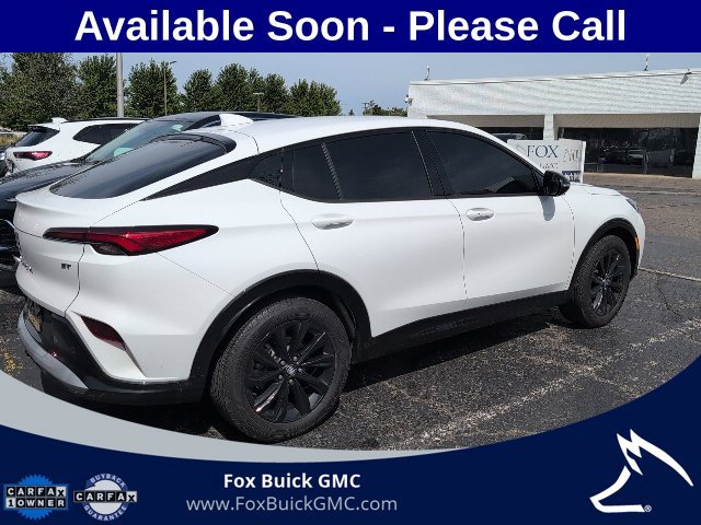 Used 2024 Buick Envista Sport Touring w/ Convenience I Package FWD image 4