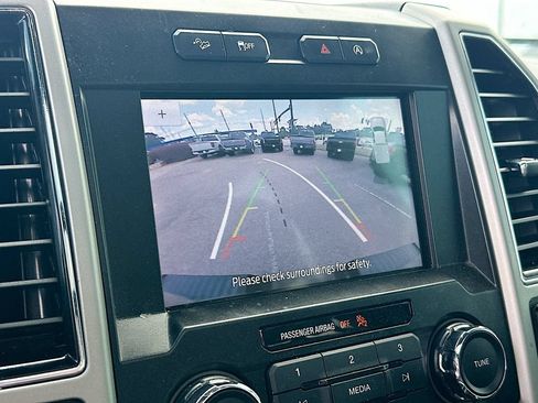 Certified 2019 Ford F150 Lariat AWD/4WD image 23