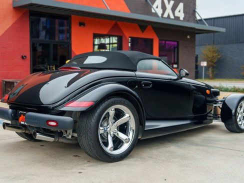 Used 2000 Plymouth Prowler image 5