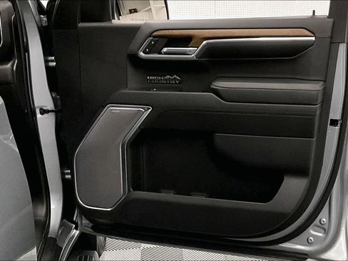 Used 2024 Chevrolet Silverado 1500 High Country w/ LPO, Dark Essentials Package AWD/4WD image 22