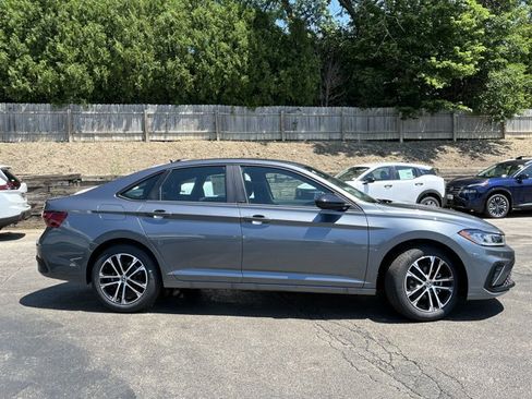 New 2026 Volkswagen Jetta Sport FWD image 5