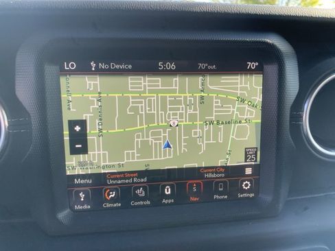 Used 2023 Jeep Wrangler Unlimited Sahara w/ Cold Weather Group image 23