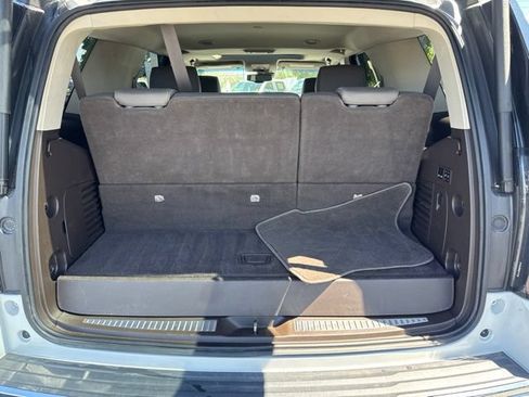 Used 2019 GMC Yukon Denali AWD/4WD image 11