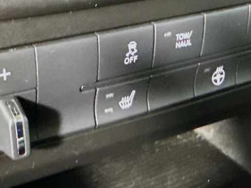 Used 2019 RAM 1500 Big Horn AWD/4WD image 23