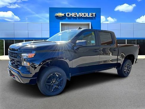New 2026 Chevrolet Silverado 1500 Custom Trail Boss w/ LPO, Dark Essentials Package image 7
