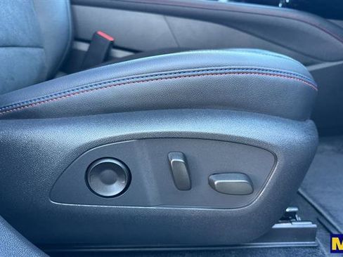 Certified 2024 Chevrolet Blazer EV RS image 24