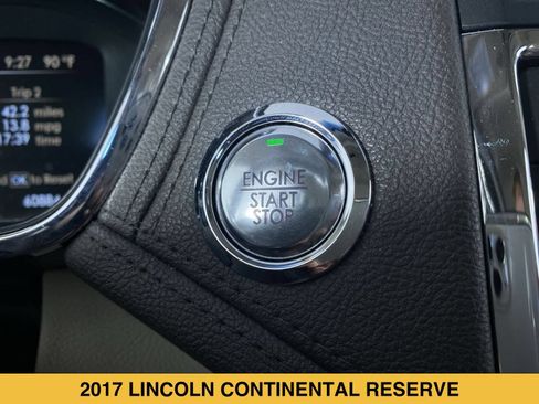 Used 2017 Lincoln Continental Reserve w/ Technology Package AWD/4WD image 9