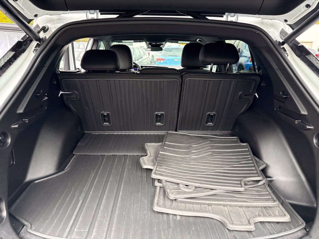 Used 2024 Chevrolet Equinox EV LT w/ LPO, All-Weather Mat Package FWD image 13