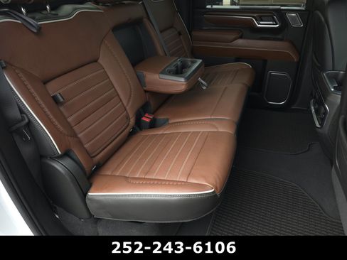 Used 2024 GMC Sierra 2500 Denali Ultimate AWD/4WD image 39