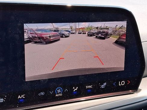 Certified 2026 Chevrolet Traverse LT AWD/4WD image 20