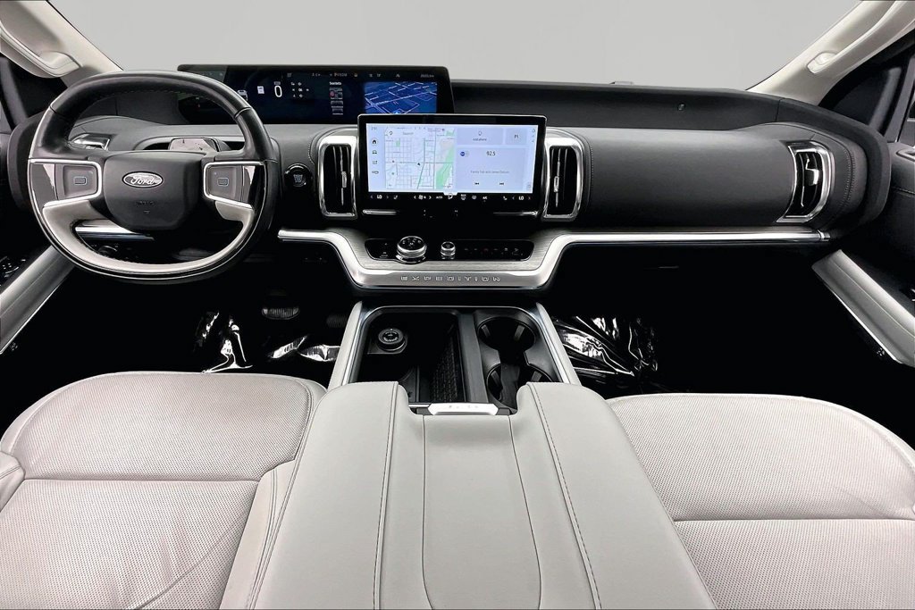 Certified 2025 Ford Expedition Max Platinum AWD/4WD image 16
